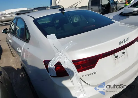 2023 Kia Forte Lxs from USA, damaged, VIN 3KPF24AD2PE662824